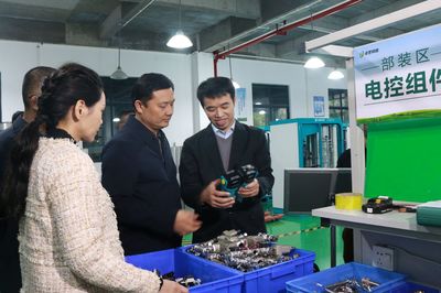 長沙縣副縣長康勇一行蒞臨制氧系統(tǒng)廠家卓譽(yù)調(diào)研考察